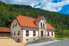 Гостиница Farm stay Bukovje  Любно